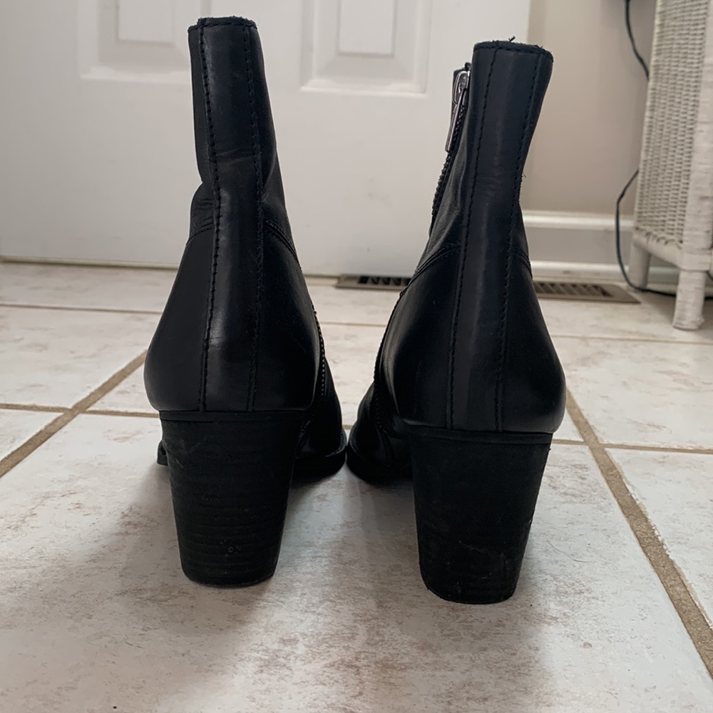 Black Frye boots - Picture 3 of 7